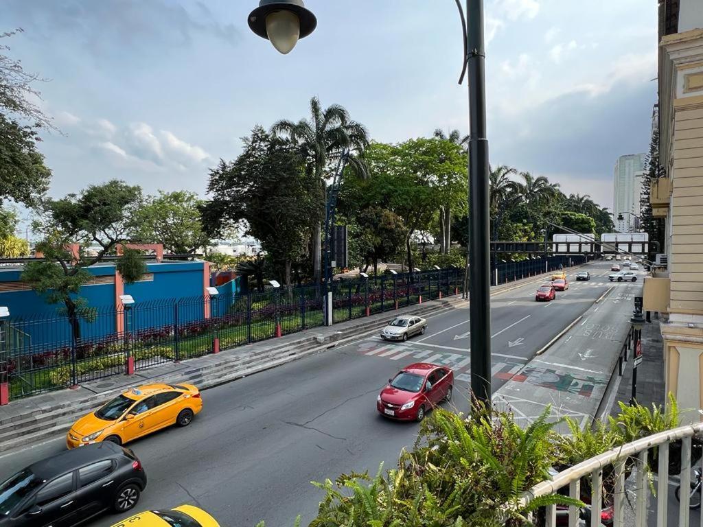 Hotel Perla Central Guayaquil Kültér fotó